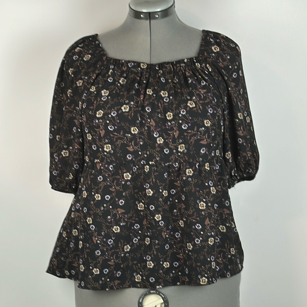 BOBEAU™️ Women's Size L Black Floral Puff Sleeve Peplum Blouse